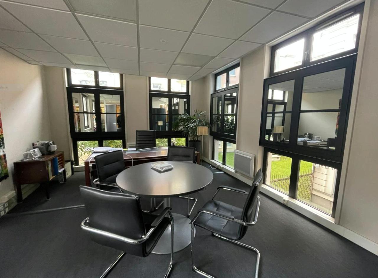 Bureau Lille 852m² Location bureau Lille Nord OLBUR2114047 7